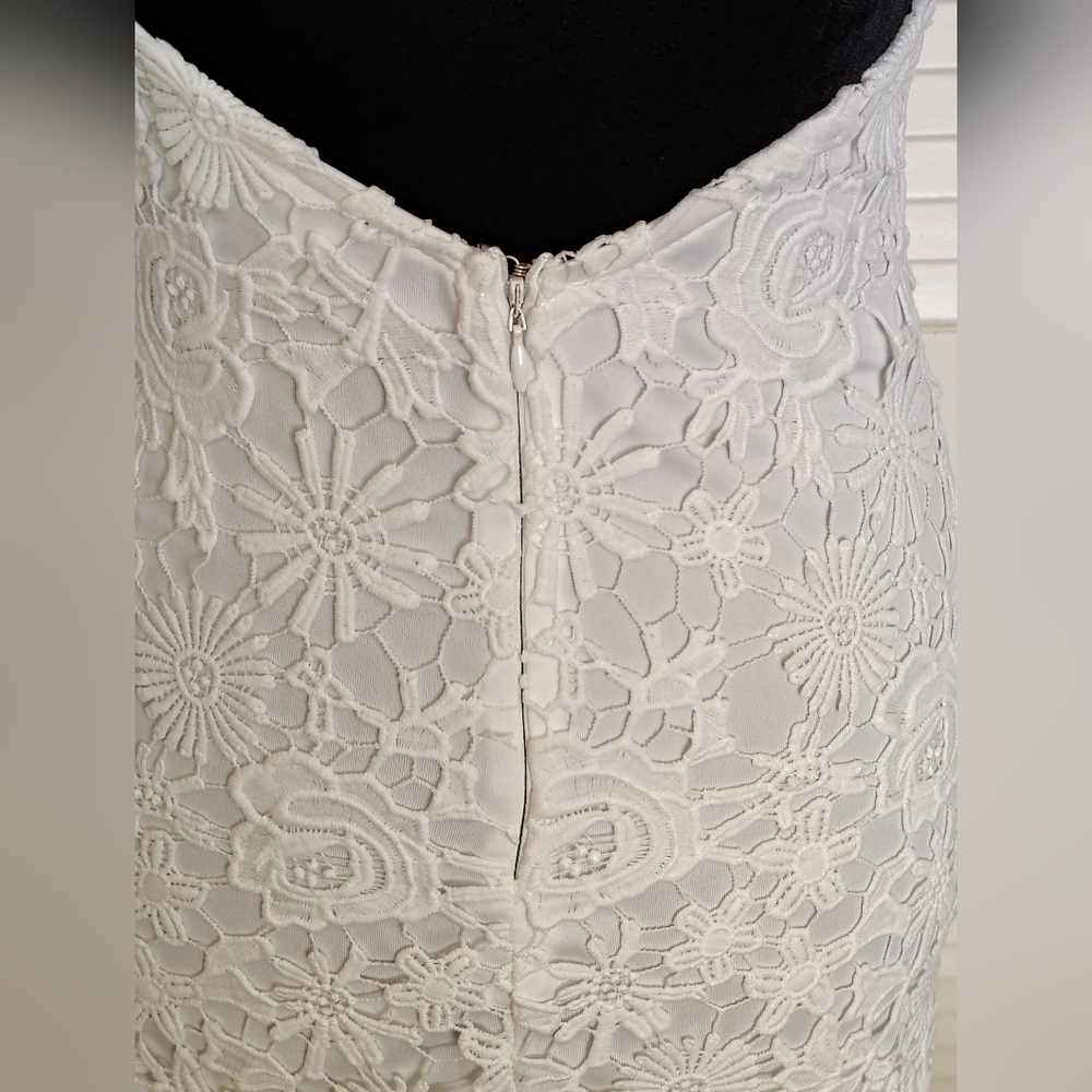 Lulus White Floral Lace Mini Dress Size XS – Like New - Picture 7 of 15